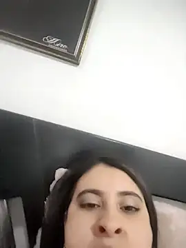 mialorents online show from January 17, 10:06 pm