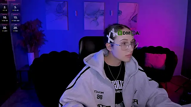 mona cloud online show from April 2, 11:02 pm