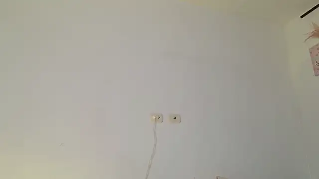 isahilton1 online show from October 23, 9:32 pm