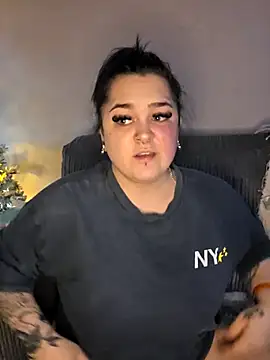 Saucy-Serenity online show from November 27, 9:06 pm