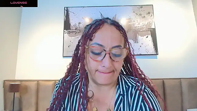 AlessandraLeroy online show from March 19, 12:31 pm