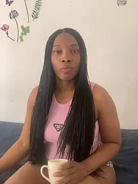 Nahomy gree online show from February 4, 6:33 pm