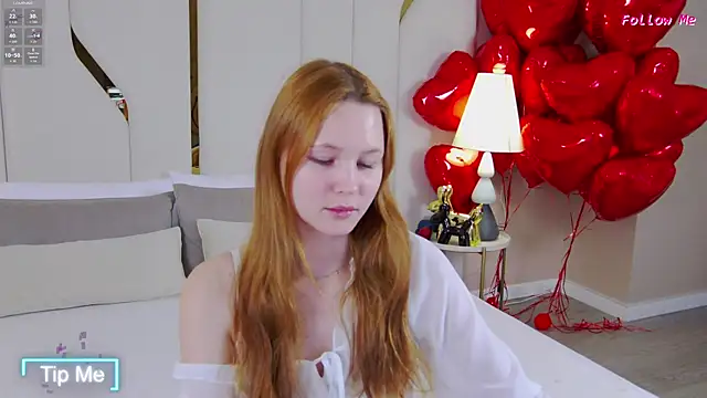 AmeliRoyse online show from February 8, 5:16 pm