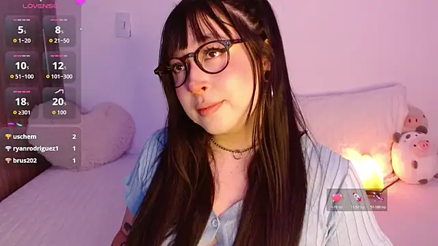 Oliviargf online show from November 17, 12:11 am