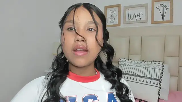 MadisonGomez16 online show from July 10, 10:59 am