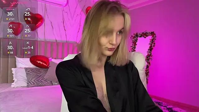  Vikky Moon  online show from March 4, 12:39 am