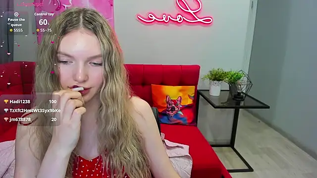 EvelineAmore online show from June 13, 9:07 am