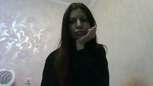 AliseWats online show from October 16, 6:54 pm