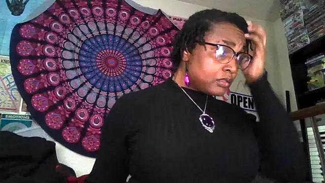 GardeniaFields online show from April 16, 7:19 am