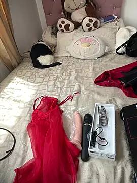 VictoriaGerard Pink online show from February 27, 5:57 pm