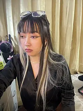 VictoriaGerard Pink online show from March 10, 11:20 pm