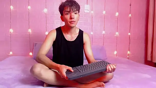 wet valery online show from March 20, 10:03 pm