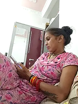 Hotty-Nidhi online show from September 26, 12:03 pm