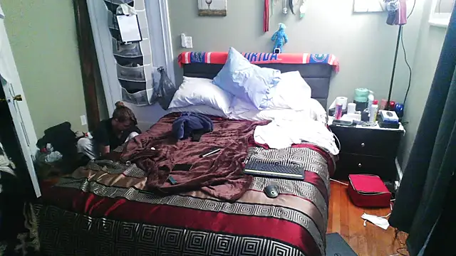 alickandstick online show from April 4, 3:11 pm