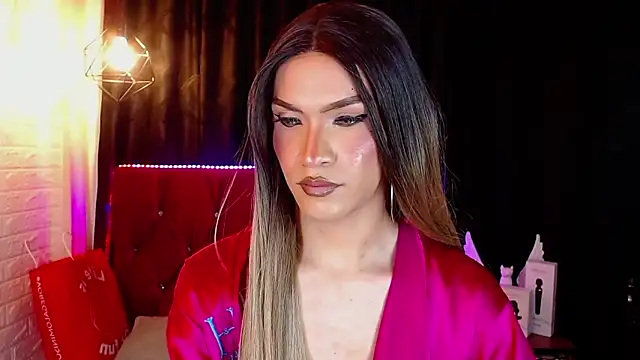 agatha rodriguez online show from April 15, 7:03 pm