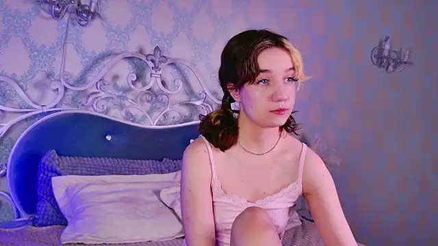 Gia Riccardo online show from January 14, 6:18 am