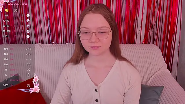 luv tessa online show from February 15, 2:14 am