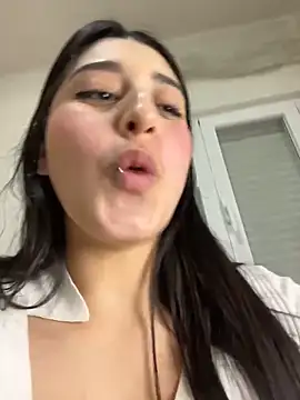 SashaLuss  online show from March 27, 6:41 pm