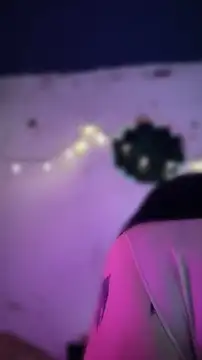 LoganPeny online show from April 14, 1:00 pm