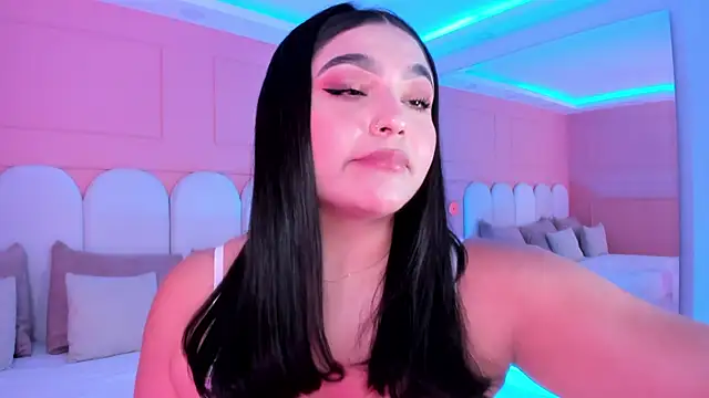 eva sainnt online show from February 25, 4:11 am