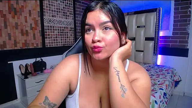 kriss sweetboobs10 online show from October 12, 1:02 pm