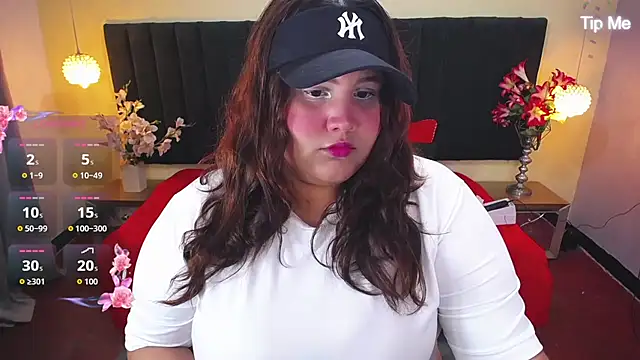 ailyn maury online show from September 19, 1:48 am