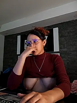 Hairydoll  online show from May 11, 9:34 pm