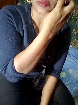 Snapshot of Shalini_telugu09 chatting on October 12, 5:15 pm Shalini telugu09 online show from October 12, 5:15 pm