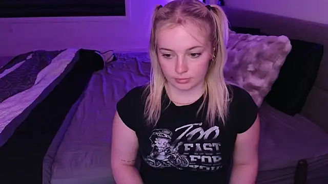 margot robbie7 online show from May 29, 1:25 am
