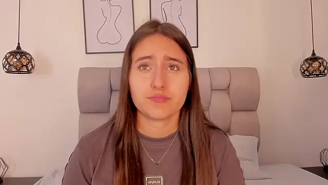 Hanna Evans   online show from October 11, 1:03 pm