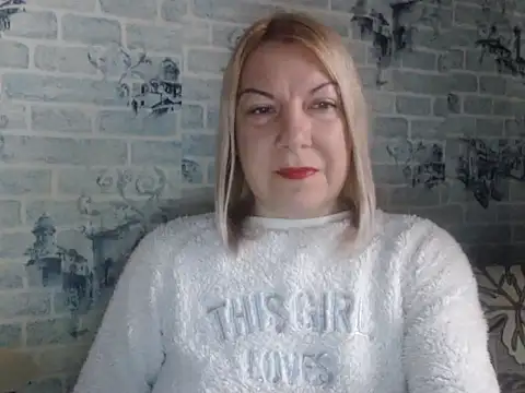 Lillia Ray online show from December 20, 11:36 am