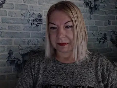 Lillia Ray online show from October 2, 6:29 am