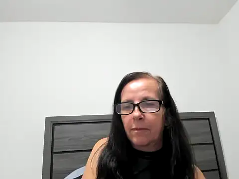 peachgoddess online show from September 10, 2:33 am