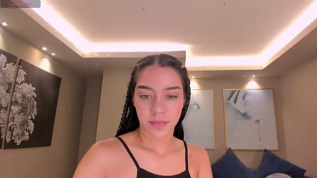 AmaliaCrus online show from January 17, 9:00 pm