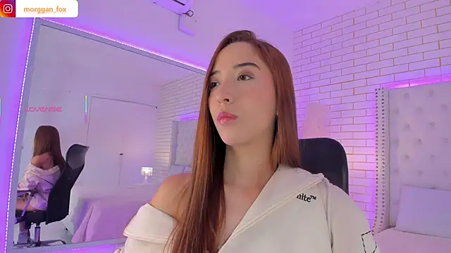 Morggan Fox  online show from September 23, 2:32 am