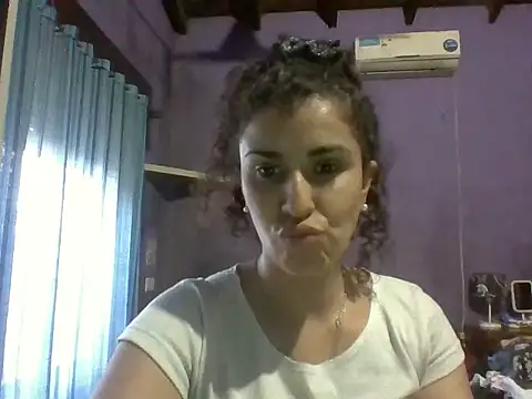 Snapshot of Charlotte0000 chatting on September 30, 9:19 pm Charlotte0000 online show from September 30, 9:19 pm