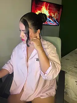 pareja curiosa19 online show from May 27, 1:16 am