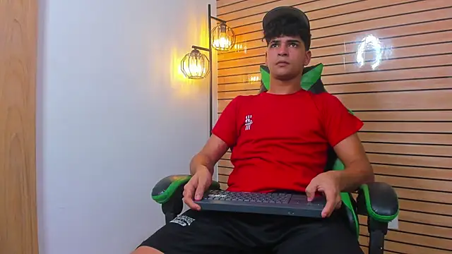 317894 online show from April 12, 7:00 am