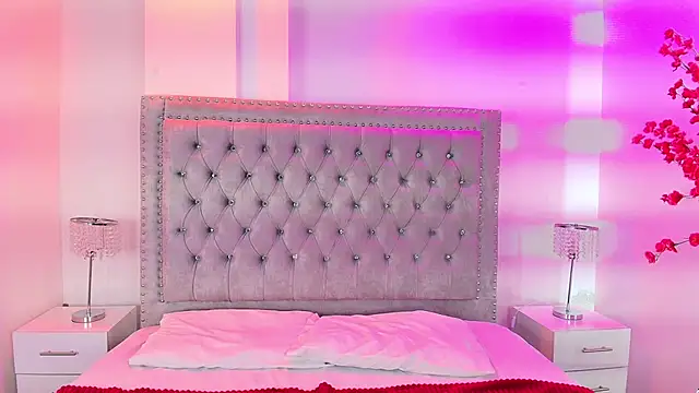 Lia adamsss online show from October 2, 3:00 am