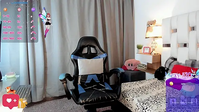 cherryboom23 online show from April 15, 7:58 pm