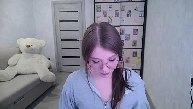 GinnyBlacky online show from June 1, 7:15 pm