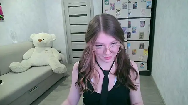GinnyBlacky online show from June 5, 3:29 pm