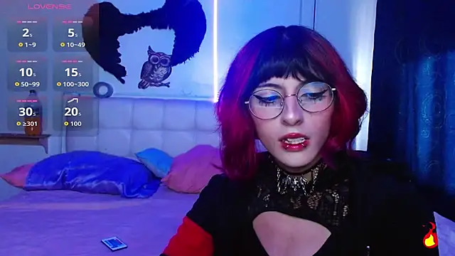 goth minerva online show from September 29, 1:49 pm