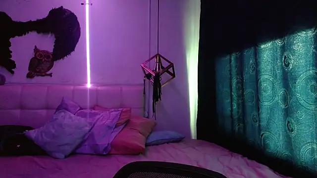 goth minerva online show from October 5, 1:27 pm