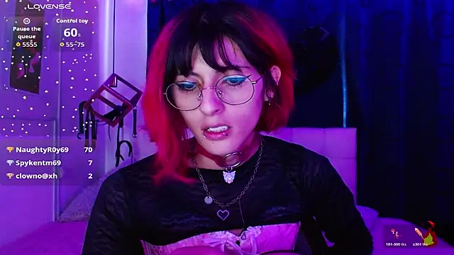 goth minerva online show from November 14, 3:12 pm