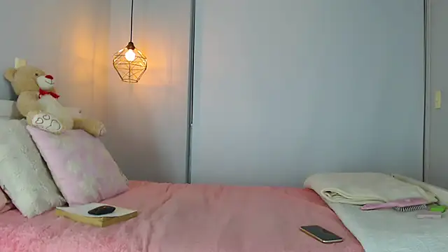 Tiana Paez1 online show from February 23, 5:41 am