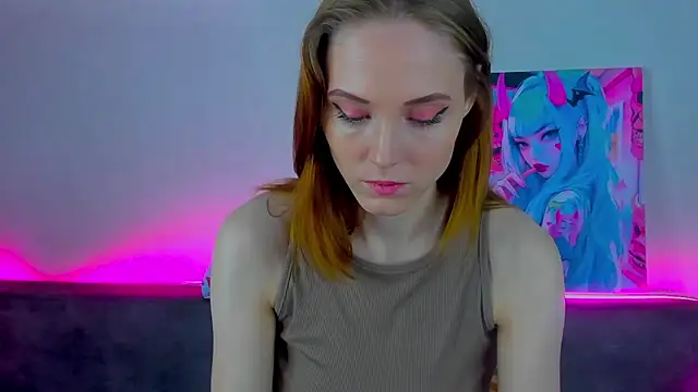 Snapshot of Gina_lovelyy chatting on October 12, 11:12 am Gina lovelyy online show from October 12, 11:12 am
