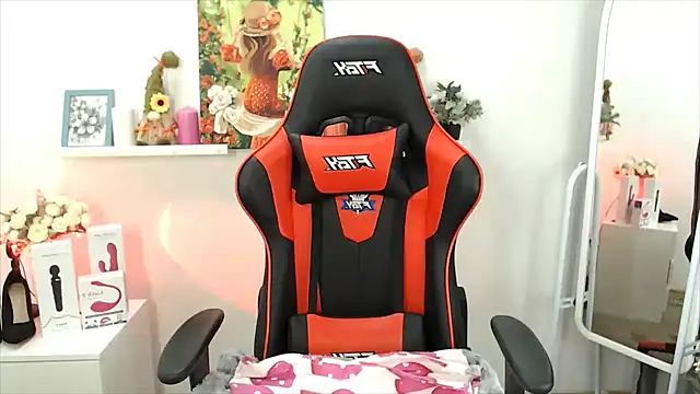 Lucky Lana online show from September 18, 2:21 am