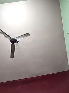 Eshwari Chopra online show from November 14, 9:53 am