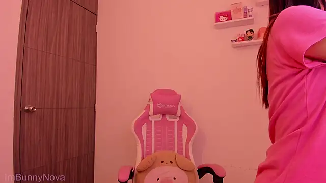ImBunnyNova online show from June 3, 2:55 pm